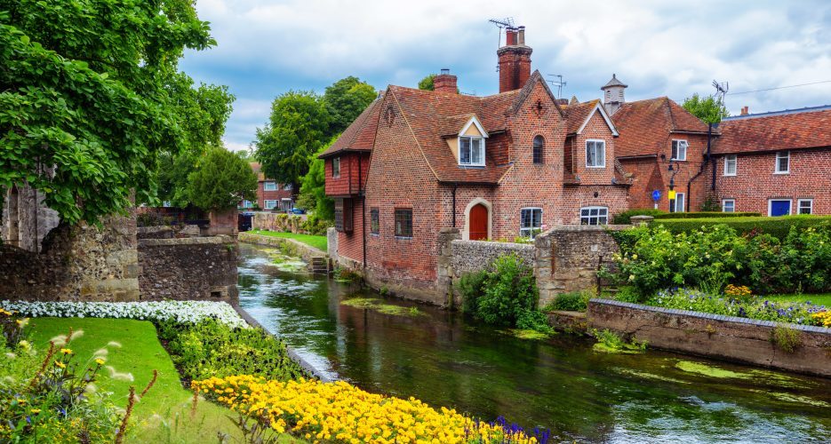 Tabara limba engleza Canterbury, Kent University